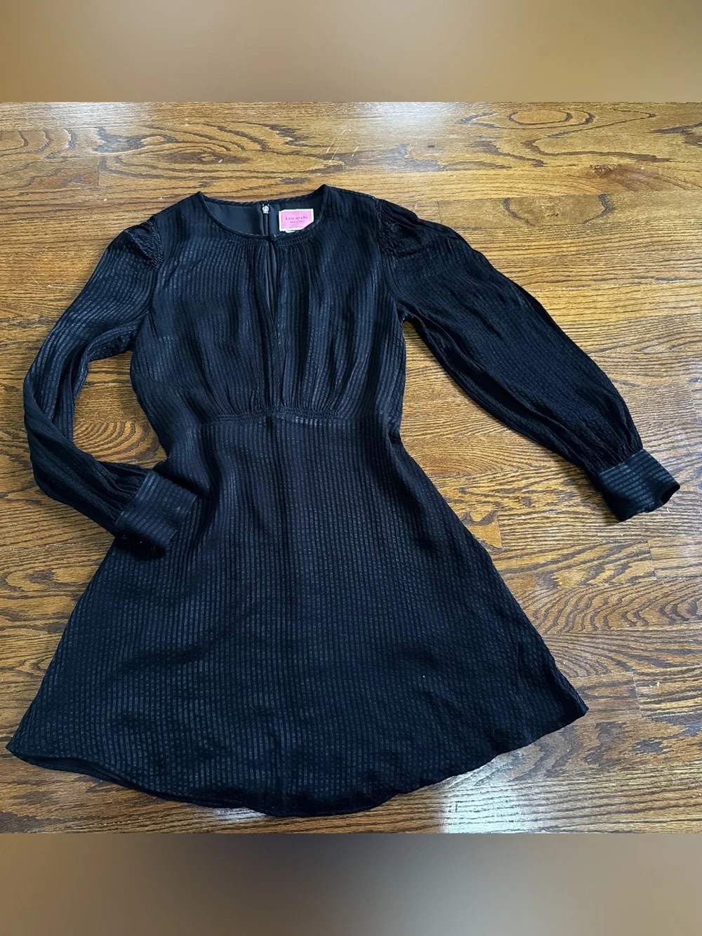 Kate Spade New York Black A-Line Round Neck Keyhole Pleated Georgette Dress 8